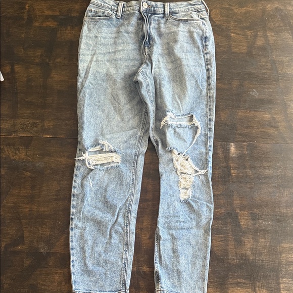 SO Women's Light Blue Distressed Boyfriend Jeans - Picture 1 of 3